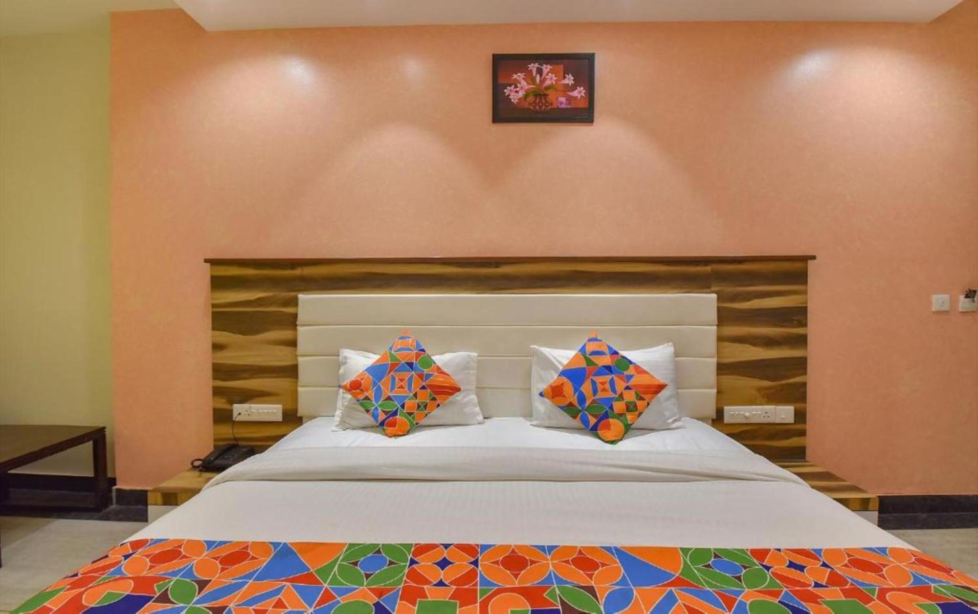 Wind Palace Hotel Jaipur Ngoại thất bức ảnh